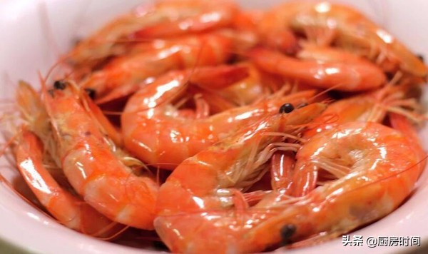 活大虾怎么冷冻才能保鲜,大虾怎么解冻才能保鲜