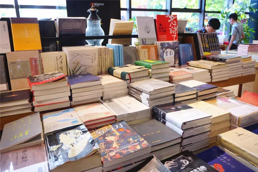 郑州12家高逼格书店,郑州适合带孩子去的书店