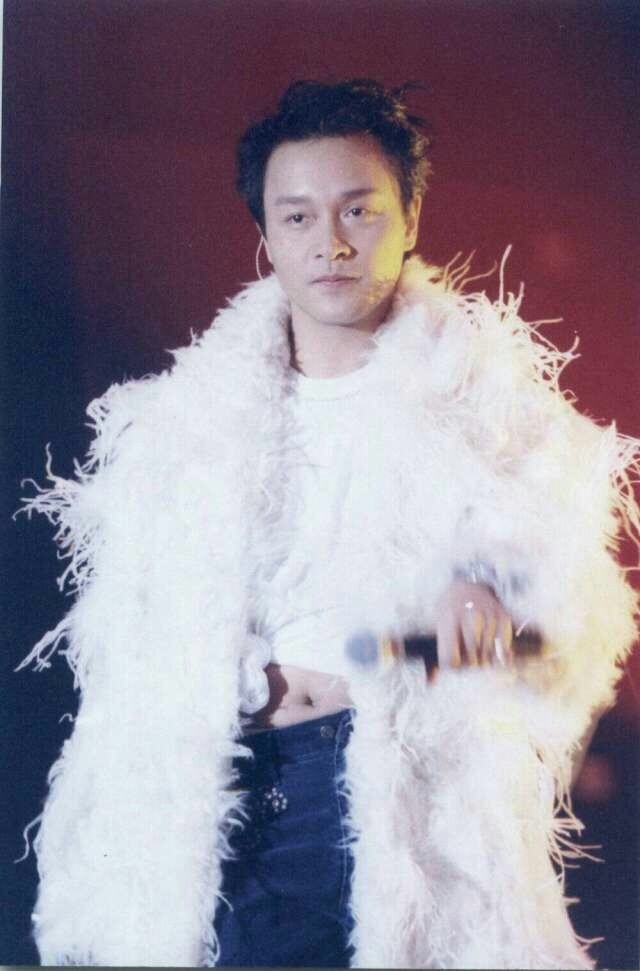 张国荣入戏最深的时候,张国荣抑郁症真实原因