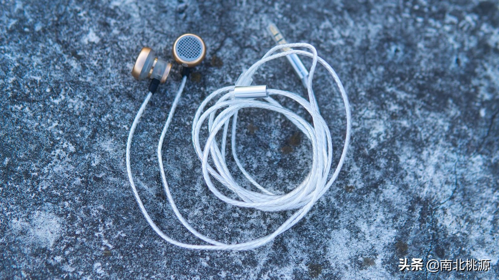 声阔蓝牙耳机aerofit,声阔耳机airfitpro