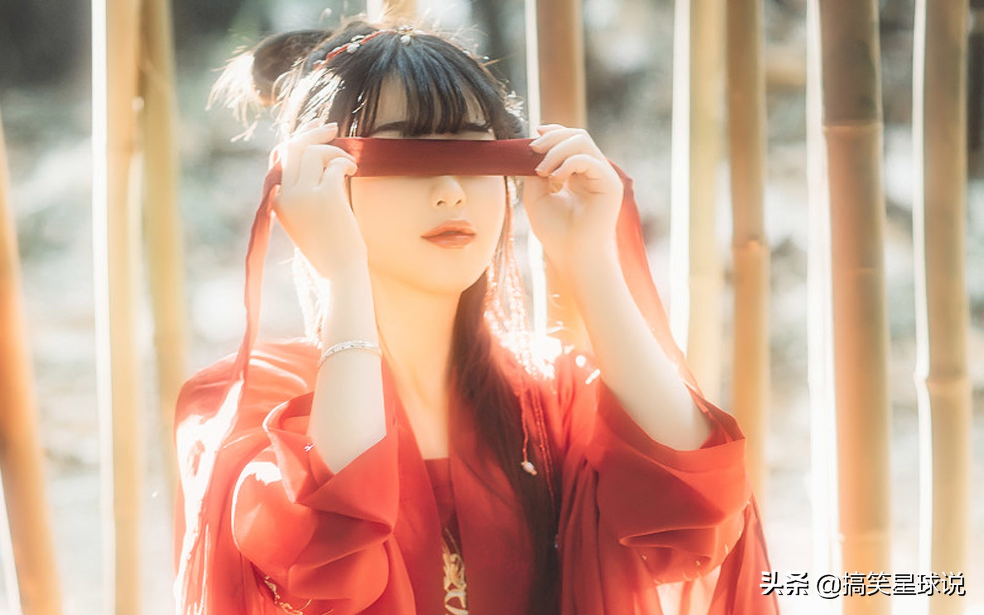 刚刚去拿个快递不小心摔了一跤,取快递的时候摔了一跤手机也摔了