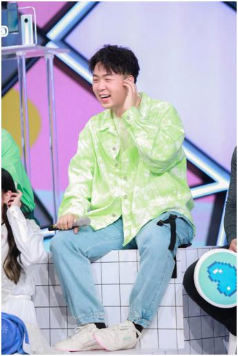 微胖男孩夏季怎么穿,微胖男孩夏天怎么穿搭