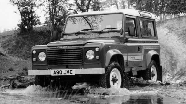 路虎卫士75年传奇版,路虎卫士成长史