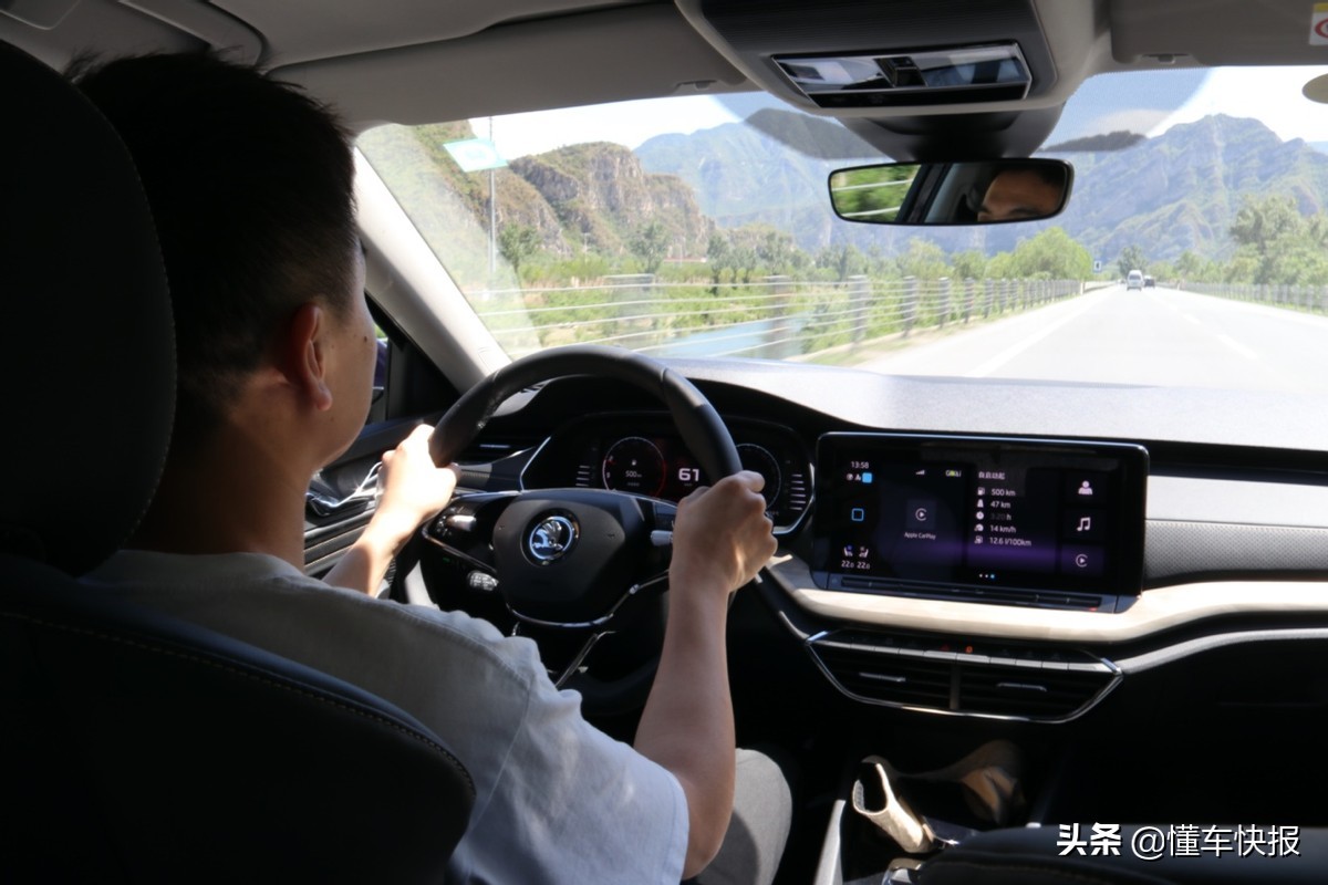 斯柯达全新明锐pro和速腾怎么选,明锐pro同类型车对比