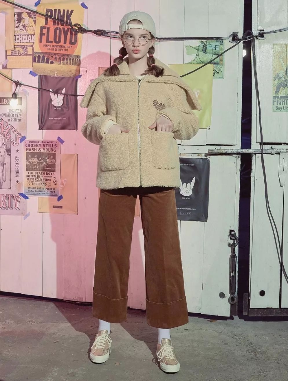 闊╁墽濂宠绌挎惌鍝佺墝,闊╁墽濂充富绌挎惌鍝佺墝