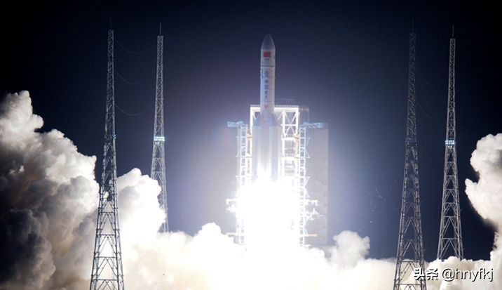 今晚长征五号发射升空吗,长征五号b运载火箭带着什么升空
