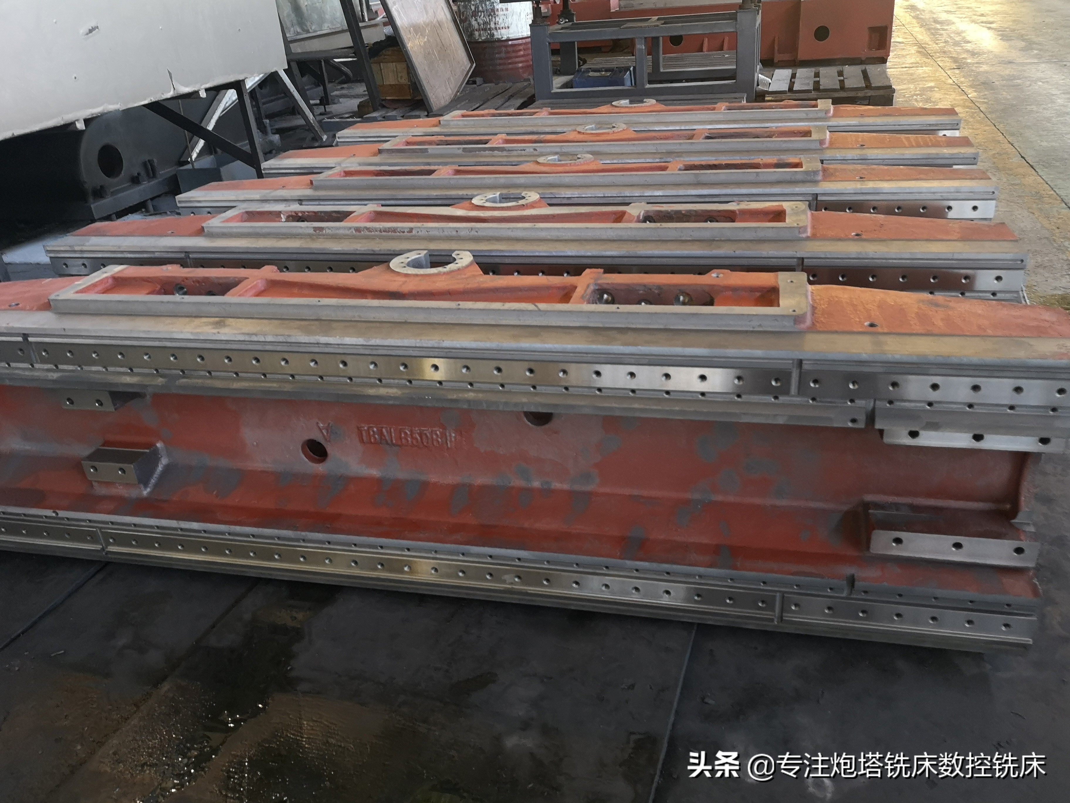 铣床万能数控分度头,万能铣床分度头的构造