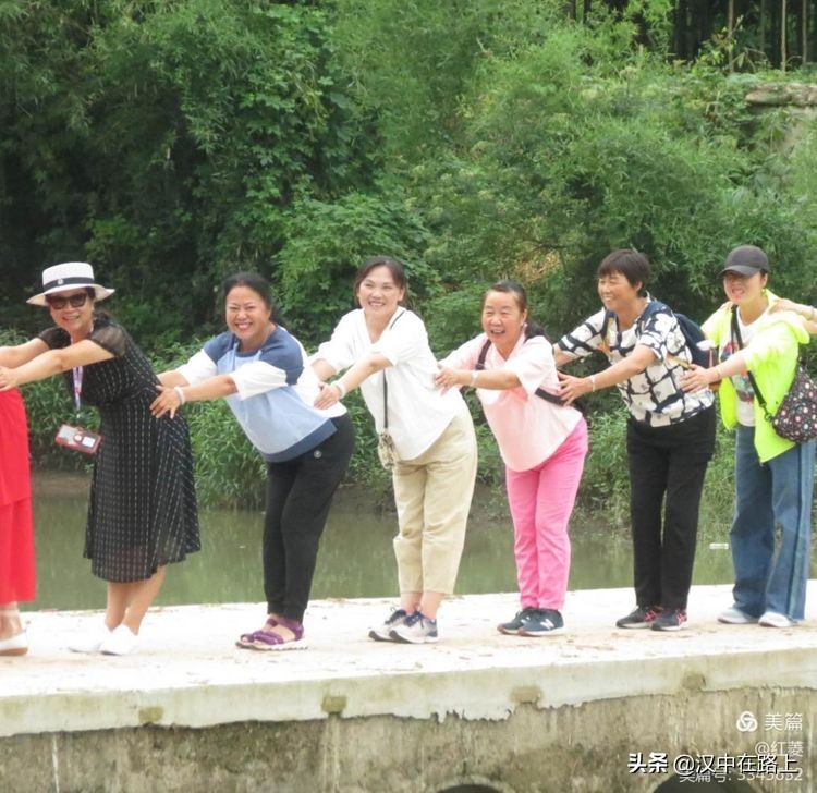 汉中小南海风景视频,汉中小南海地缝