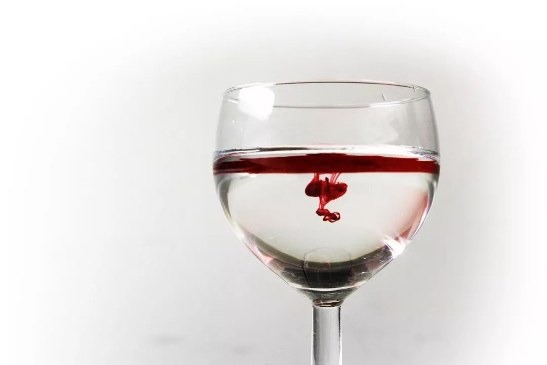 工业酒精喝多少致死,工业酒精被喝了