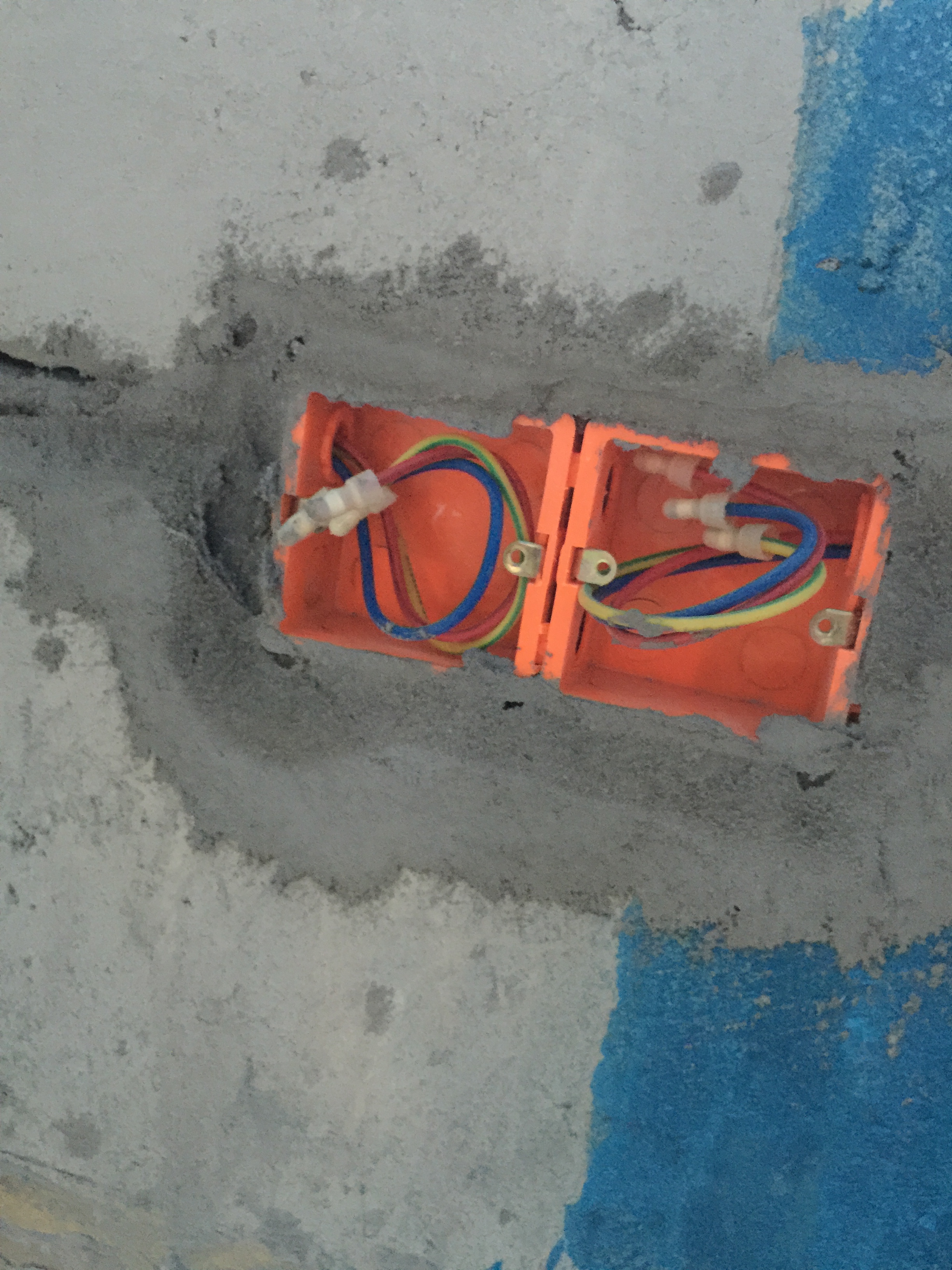 开关插座装修设计话题,室内设计开关插座如何布置