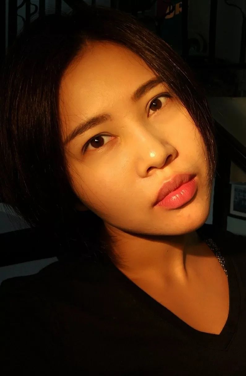 脸垮法令纹深最省钱的办法,脸垮了法令纹该怎么办