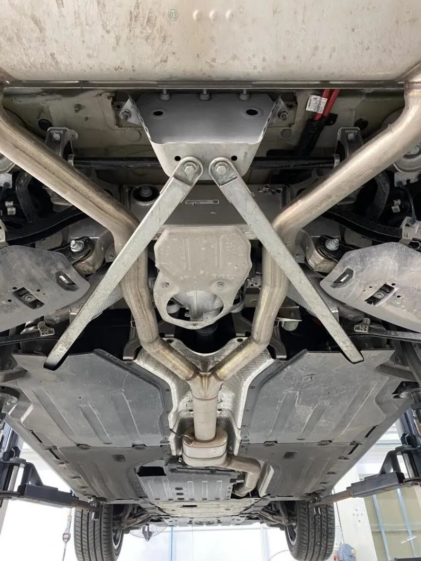 宝马原厂丝绒脚垫和全天候脚垫,宝马原厂全天候脚垫