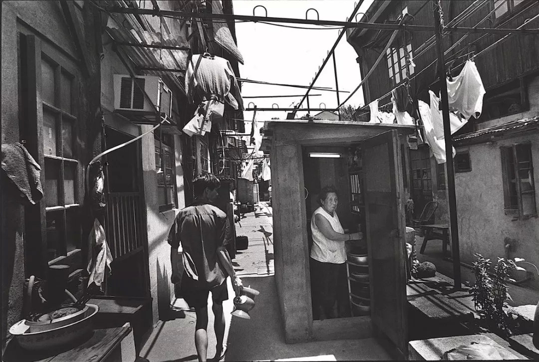 上海蜗居年代的真实故事,上海老蜗居照片