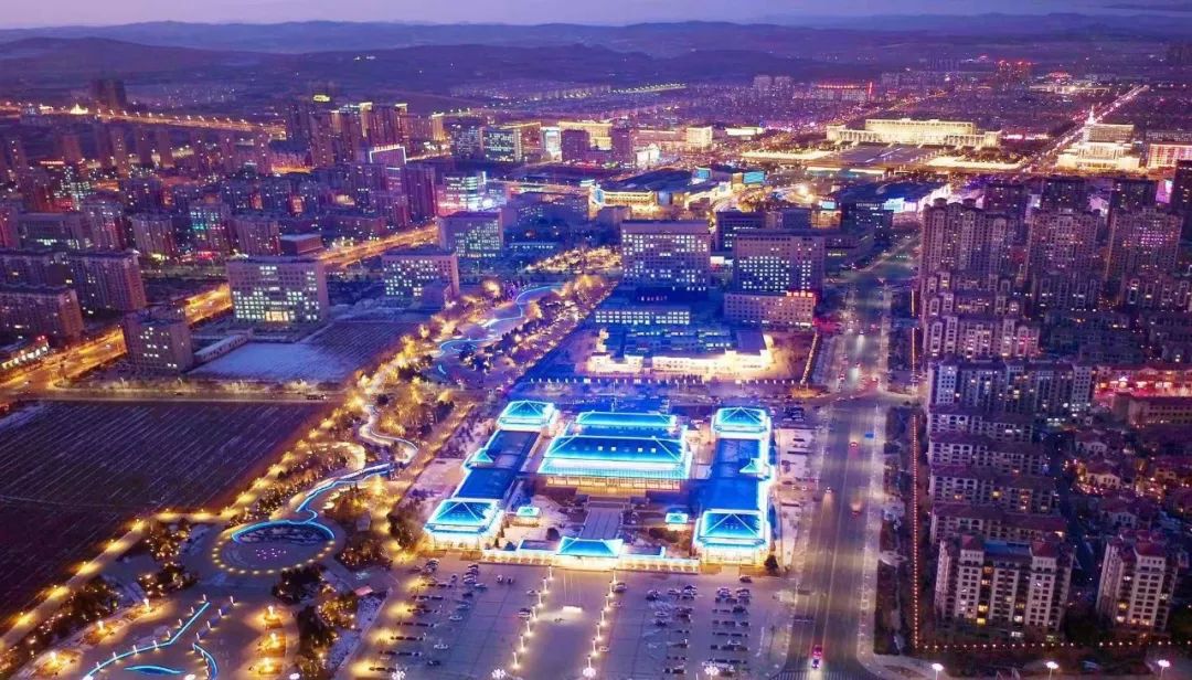 赤峰归内蒙古哪个盟管辖,赤峰在内蒙古的重要性