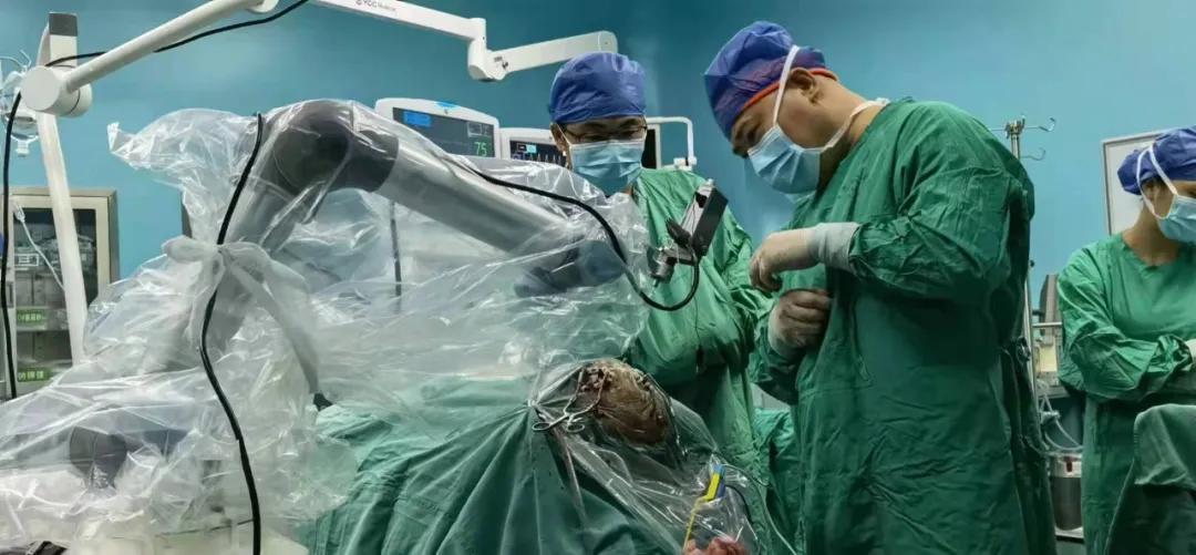 神经外科手术治疗帕金森综合症,神经外科治疗帕金森