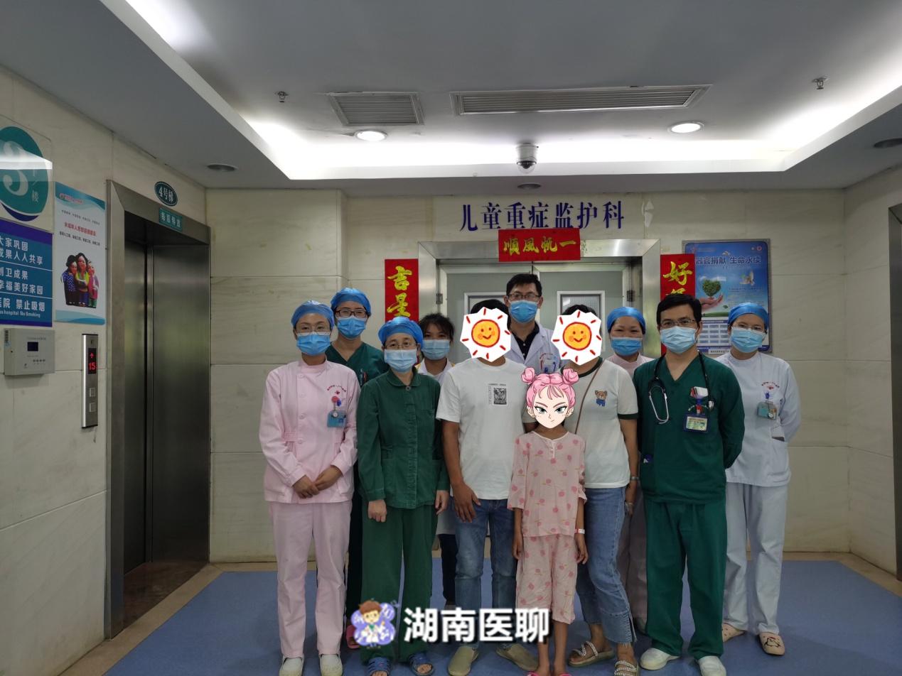 7岁女童淋巴结发炎伴有发烧,妈妈发现女儿发烧了