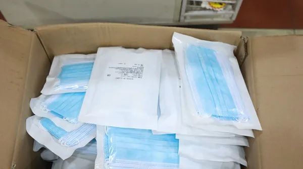 益丰大药房免费口罩,长沙益丰大药房登记信息