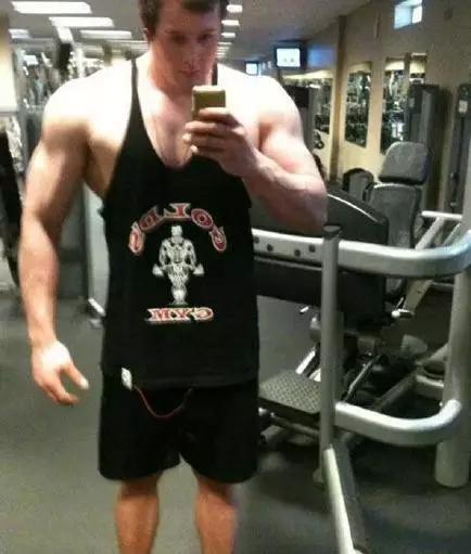 女生哑铃力量训练一周计划,健身房新手力量训练计划