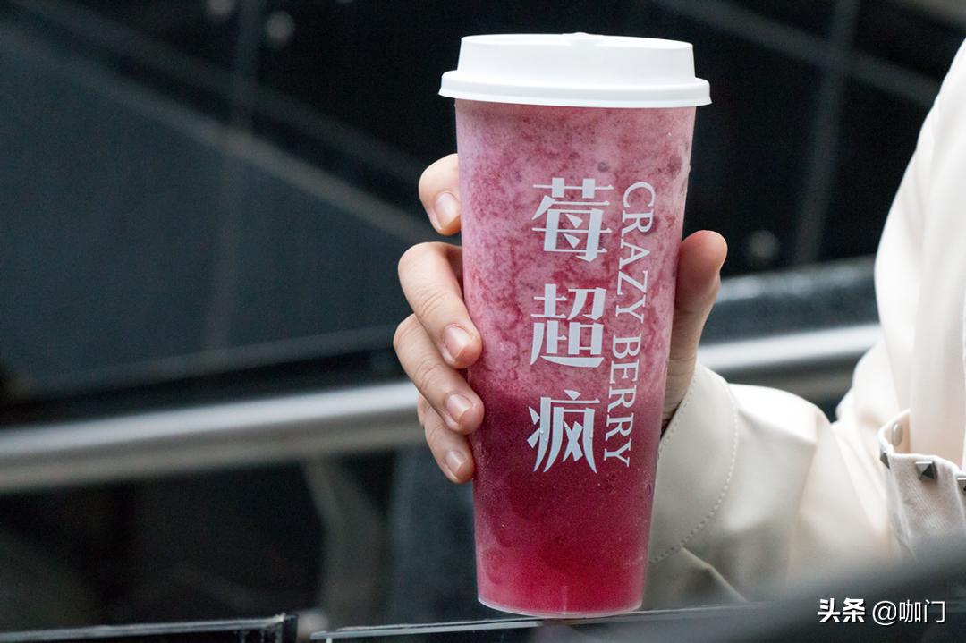 区域品牌保卫战：开在喜茶对面，还能单店月入50万+？