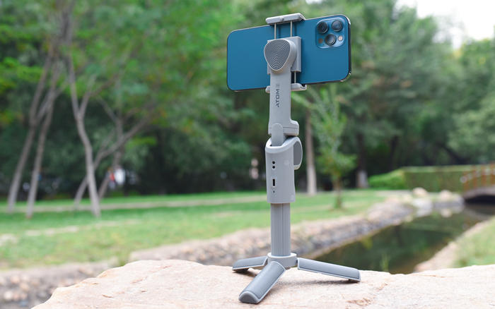 自动开合，三轴一体便携无压力-SNOPPA随拍ATOM2自动折叠手机云台