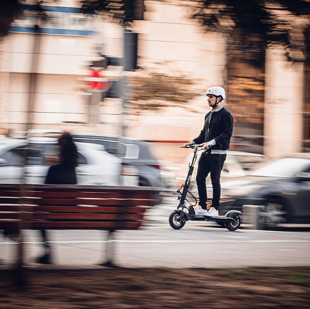 运动摄影拍摄姿势,摄影动作学习
