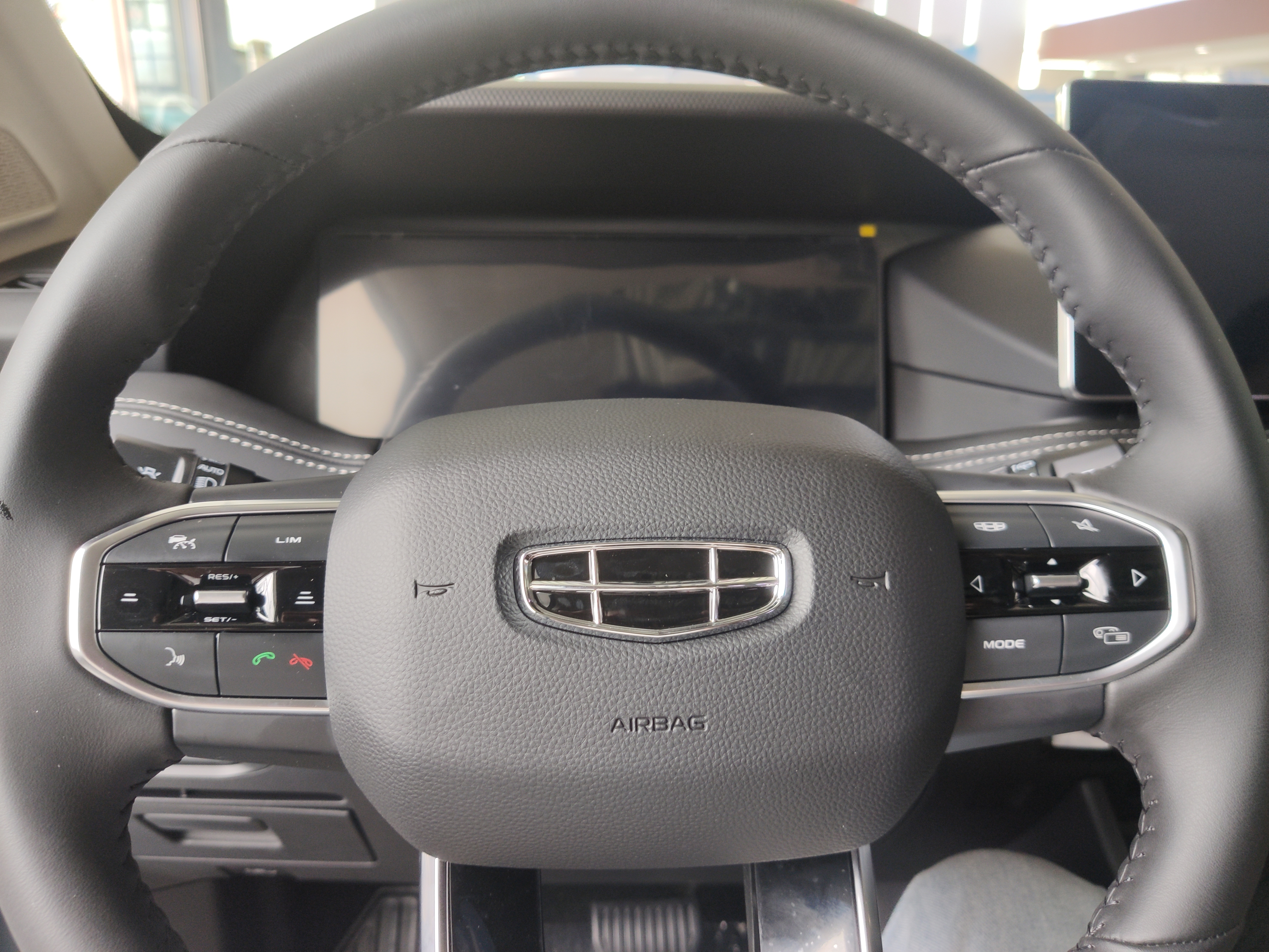 虎8和豪越怎么选,吉利豪越和瑞虎8哪个值得入手