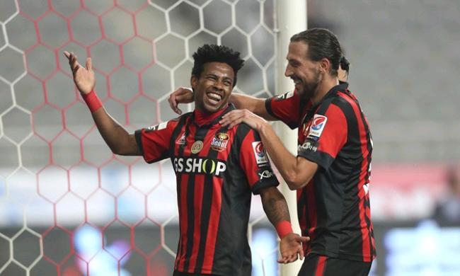 纽卡斯尔vs悉尼fc,纽卡斯尔vs谢菲尔联完整视频