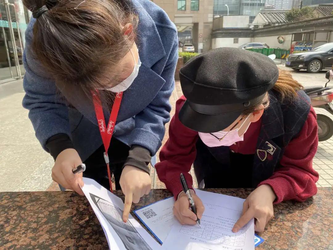 弘成学苑数字化学习中心,弘成教育贵阳学习中心