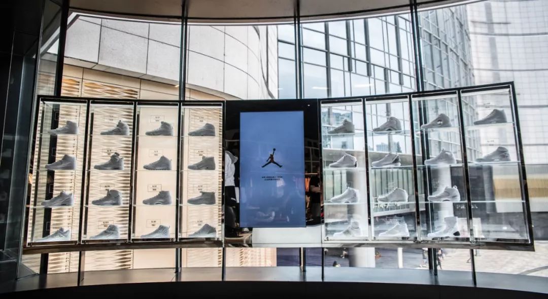 jordanaj1成都线下专卖店,探店jordan淮海体验店