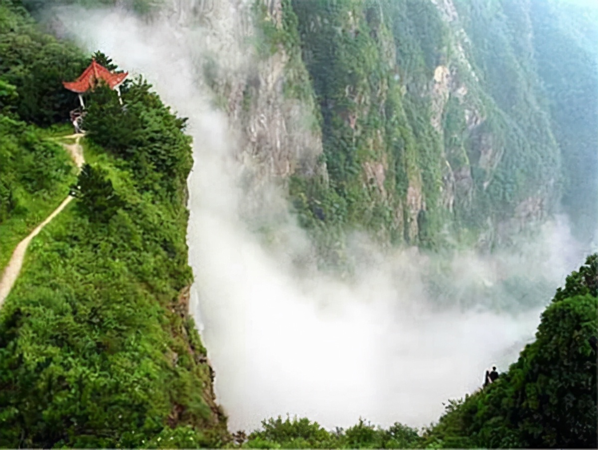 咸宁到张家界自驾游攻略,咸宁隐水洞自驾游攻略