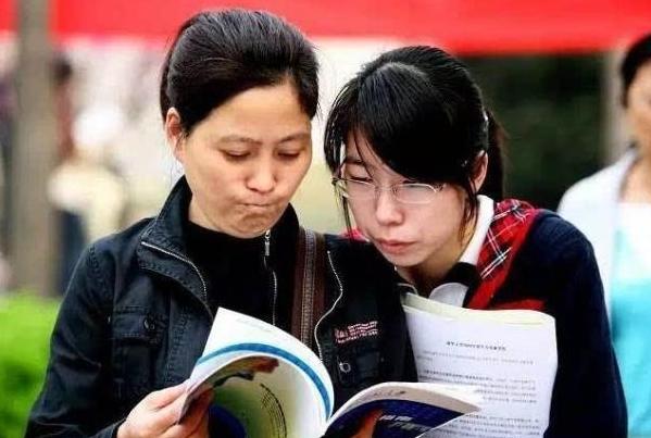 文科生和理科生找工作对比,文科生和理科生谁更理性