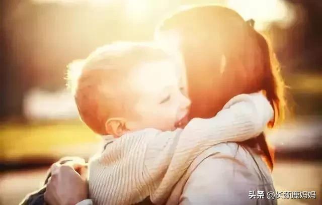 孙俪晒出女儿写给爸爸的字条,孙俪晒儿子和邓超