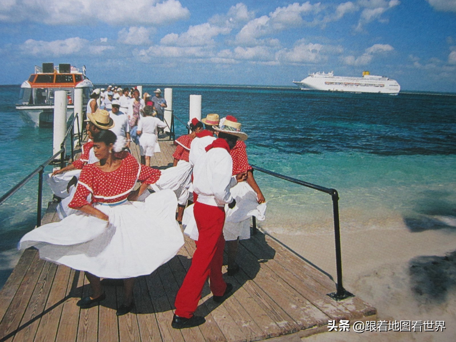 斐济为什么人口少,南太平洋巴布亚人口