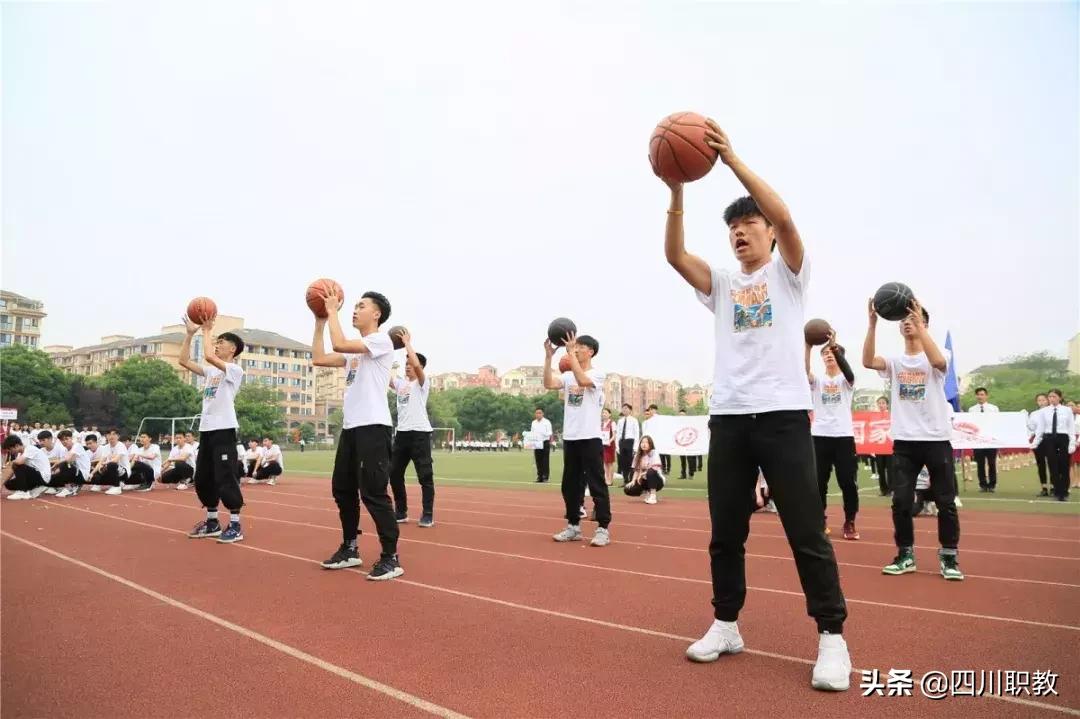 成都大学运动会来自不同国家,成都大学世界大学生运动会