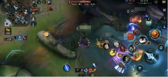 到处缝合却不优化，英雄联盟手游带来的疲劳感胜过长跑