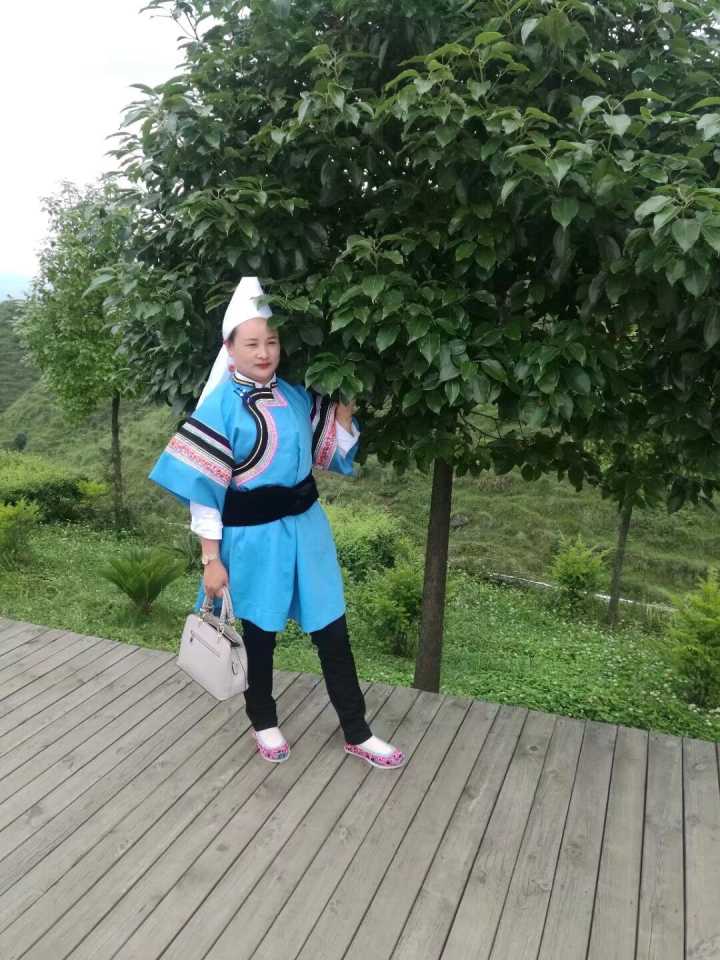 贵州苗族服饰哪里最为有名,贵州苗族服饰有哪些