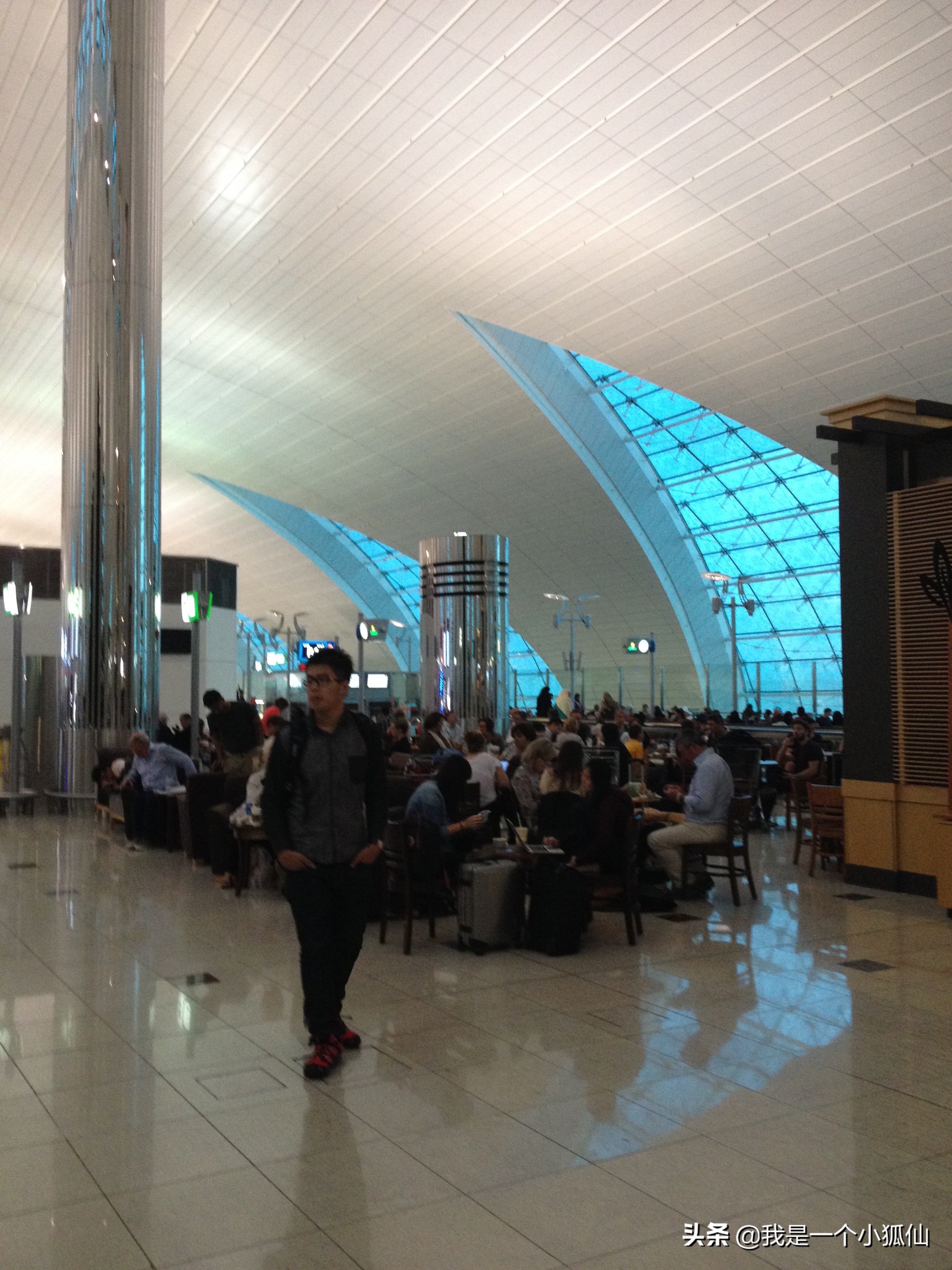 从安哥拉经迪拜到北京坐20多个小时的飞机在非洲安哥拉的日子238