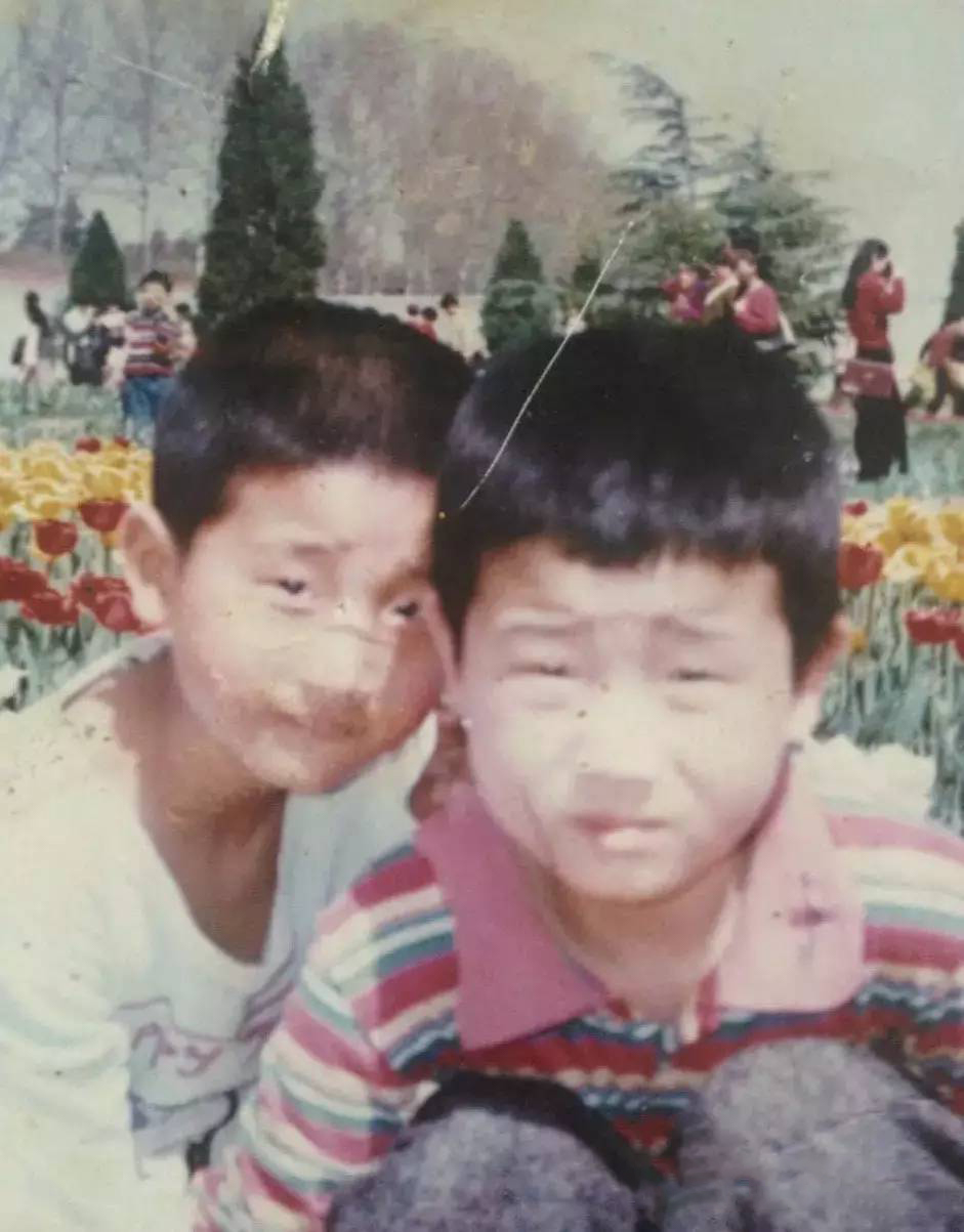 陕西小伙去伊拉克当雇佣军访谈,陕西小伙为100万当雇佣兵回国生活