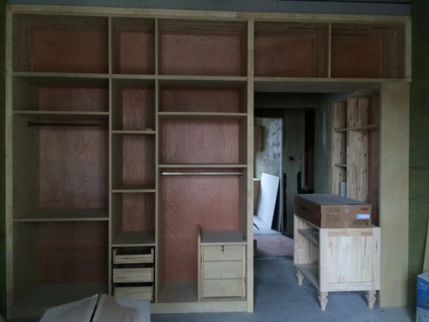 实木打柜子刷什么油漆好,柜子喷漆和刷漆区别效果图片