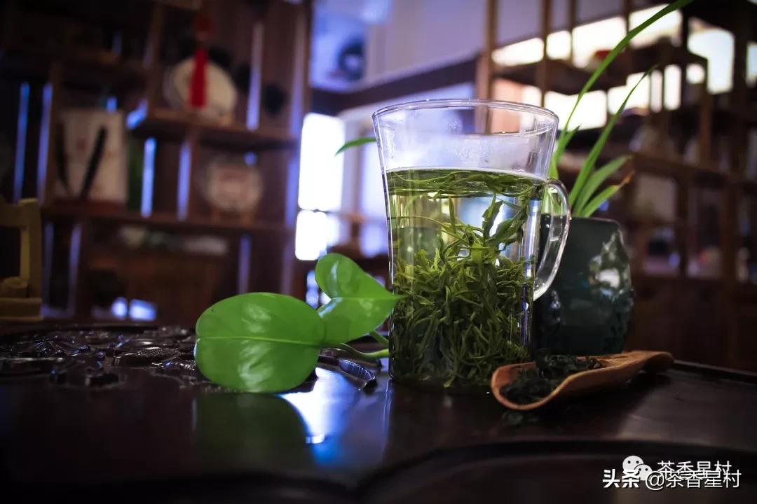 喝茶有回甘但是舌头有点涩,喝茶后有几种回甘的味道才是好茶