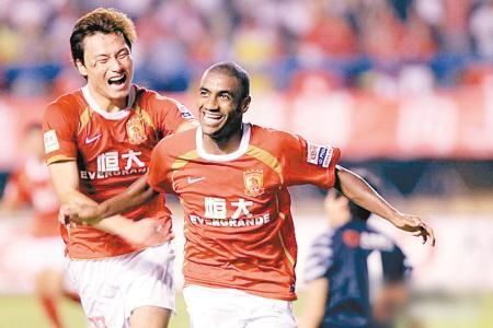 自宣离队!穆里奇告别梅县铁汉,是否记得天体的《讲不出再见》?