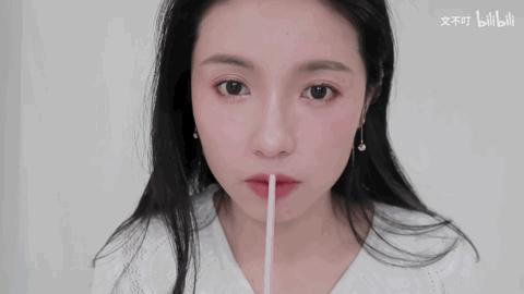 口含筷子练微笑教学视频,空姐咬筷子练微笑正确方法