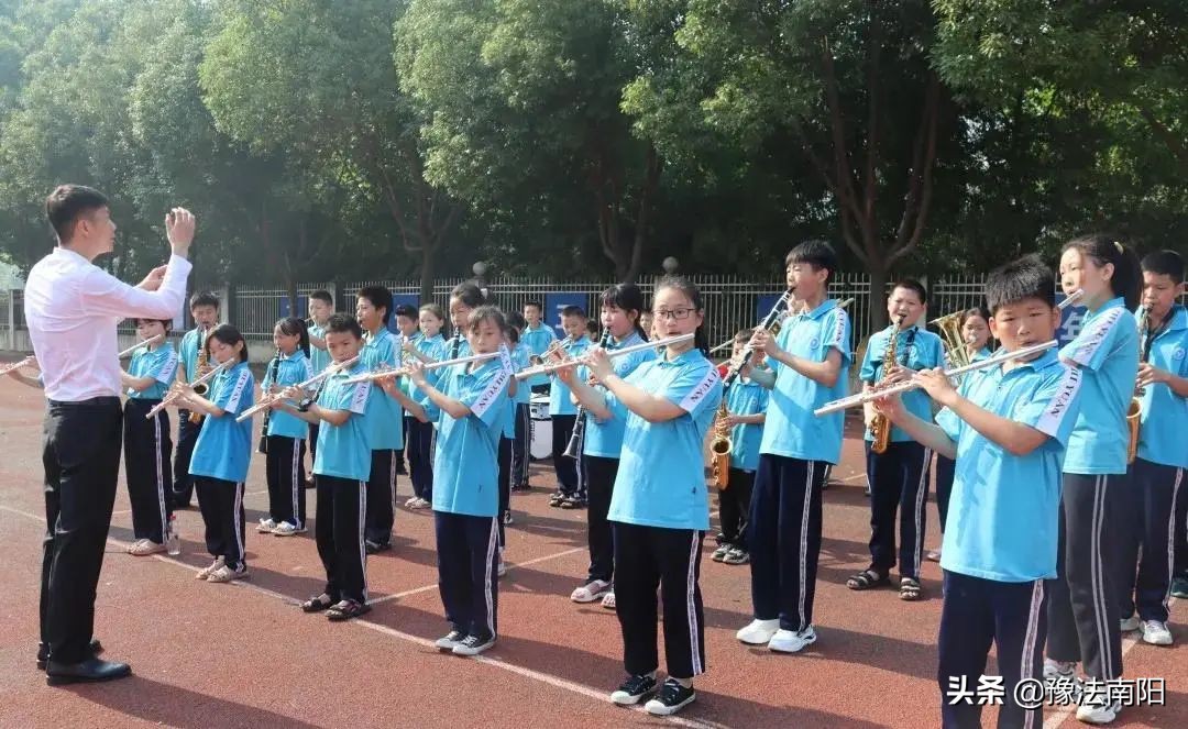 邓州市致远实验学校2023年运动会,邓州致远实验学校元旦