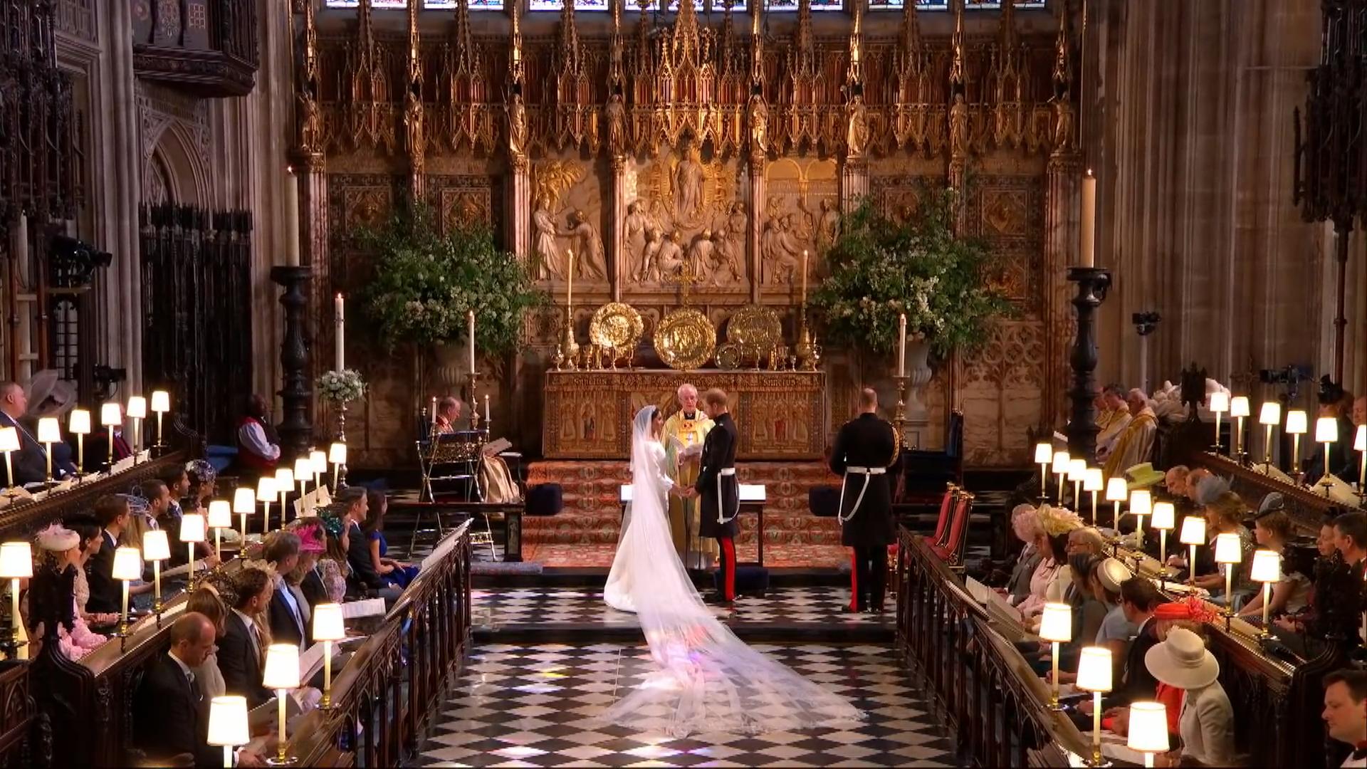 哈里梅根结婚誓言,哈里王子和英国皇室婚礼