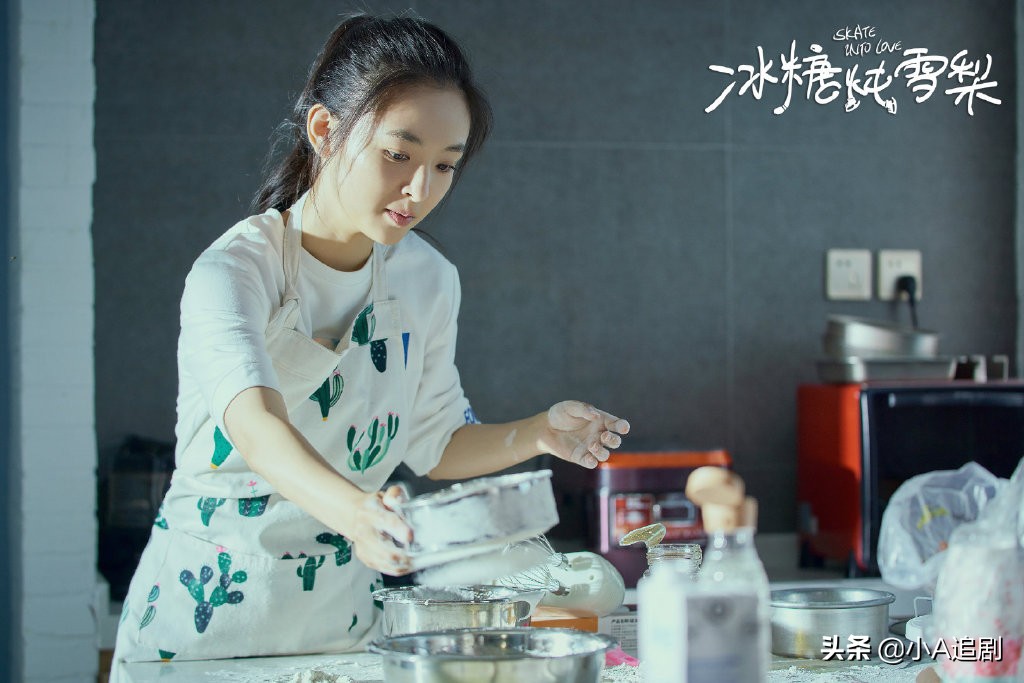 冰糖炖雪梨张阅薇带棠雪去饭馆,冰糖炖雪梨张阅微带棠雪去吃饭