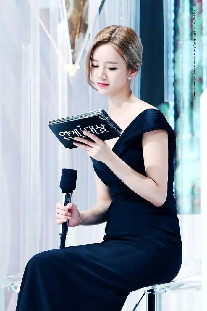 短发大饼脸2022年最流行的发型,大饼脸适合什么发型短发