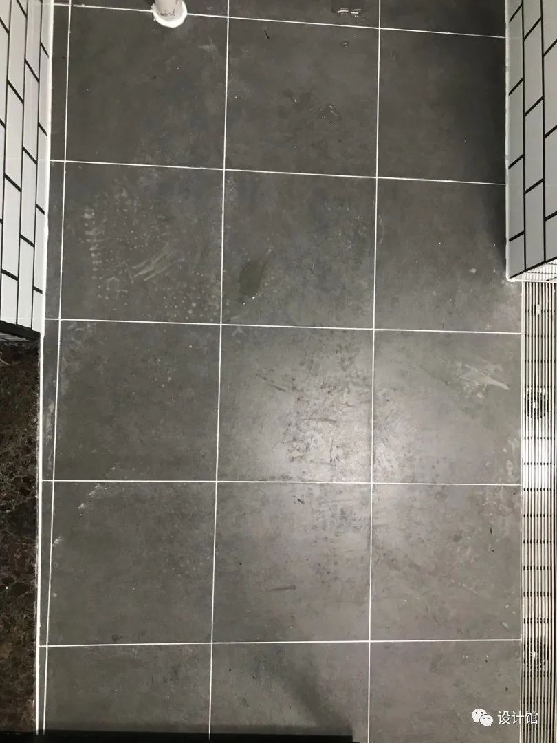 贴的地砖老是容易脏怎么办呢,地砖贴完地面太脏怎么处理