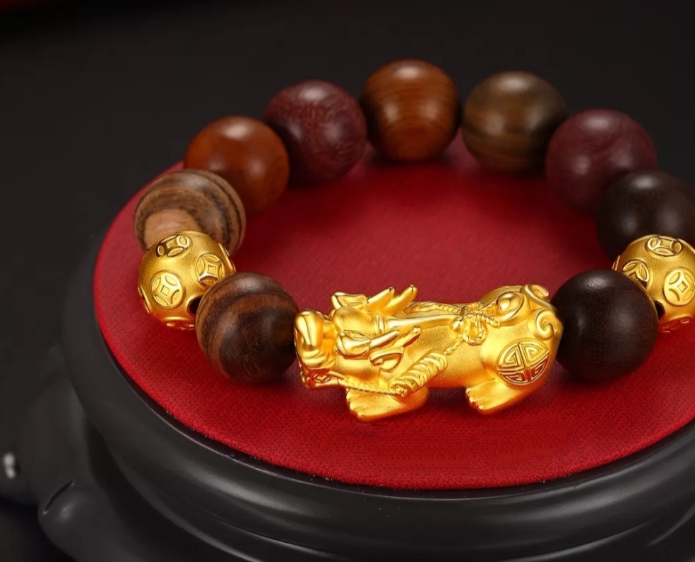 为什么黄金首饰有400多和500多,黄金首饰哪种性价比高