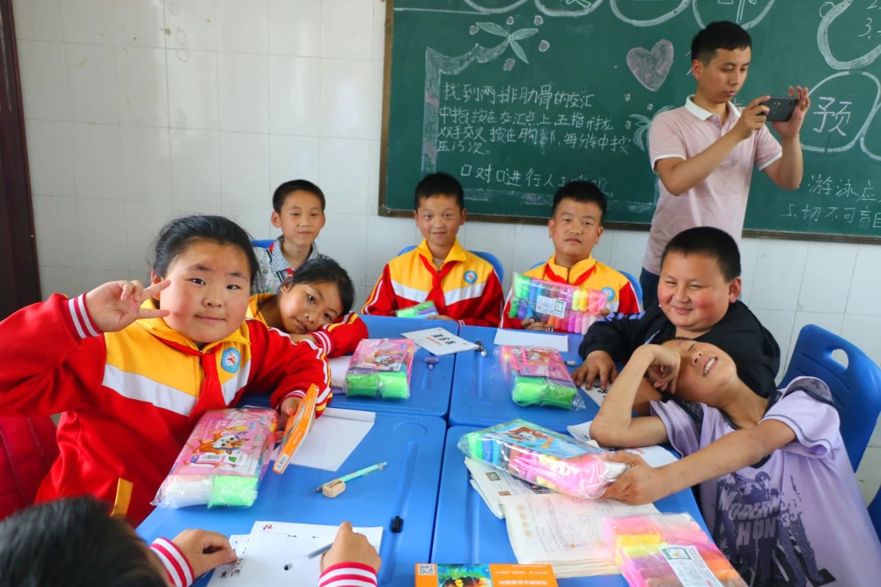 安康市高新中学班级礼物,安康六一儿童节礼物