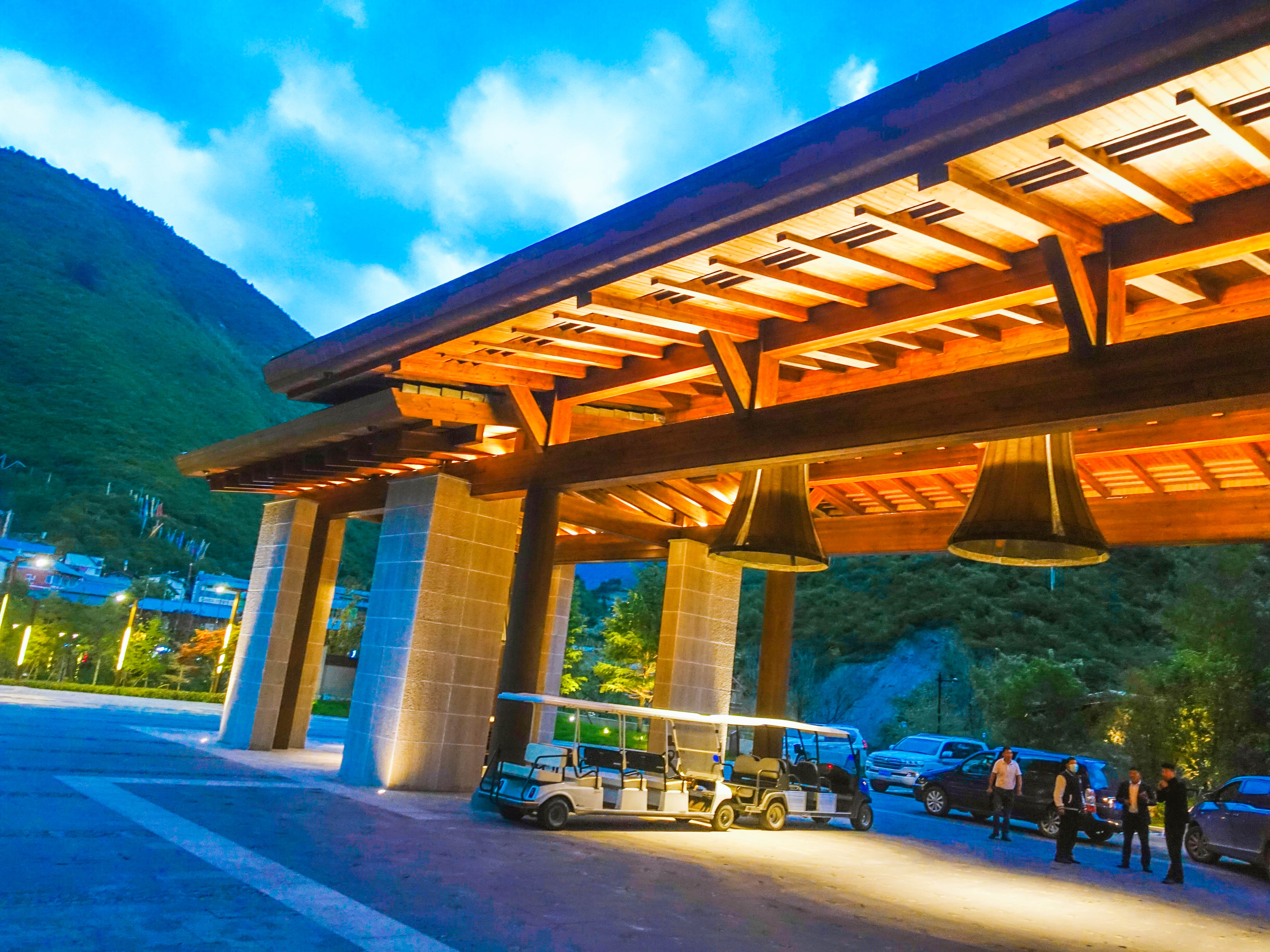 秋天九寨沟最美的季节,秋天九寨沟美景图片